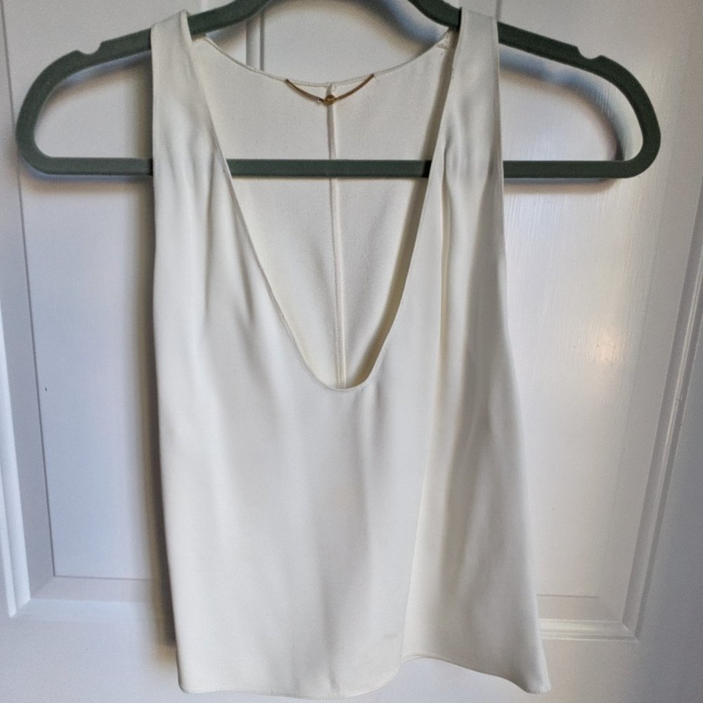 The Row beautiful white silky tank top – SIZE XS